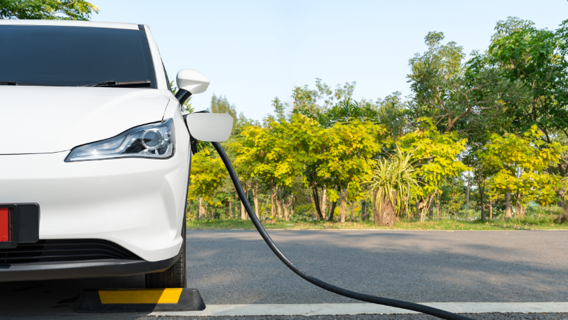 Sustentabilidade em movimento: Felipe Schroeder dos Anjos mostra como a engenharia impulsiona o futuro dos transportes limpos e eficientes.